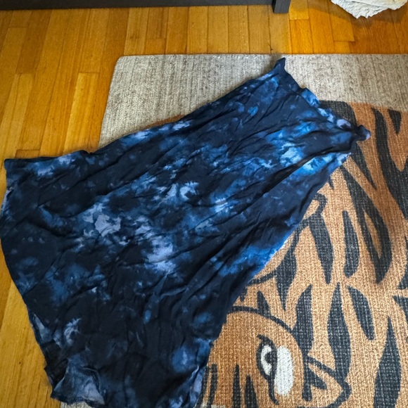 Urban Outfitters Dresses & Skirts - Urban Outfitters Asymmetrical Blue Tie-Dye Skirt